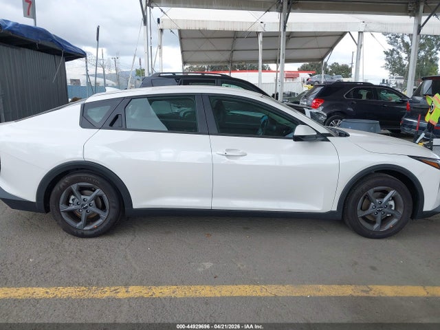 KIA K4 Lxs 2025 3KPFT4DE2SE193468 Image 14