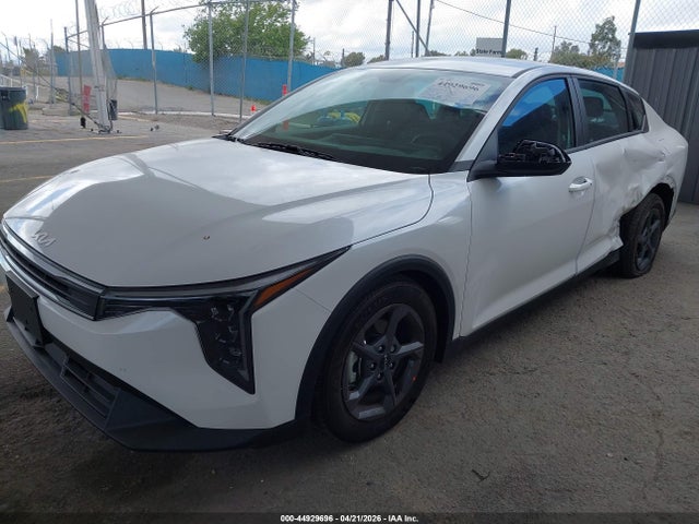 KIA K4 Lxs 2025 3KPFT4DE2SE193468 Image 2