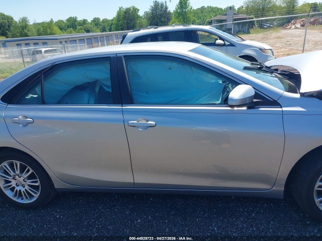 Продажа на аукционе авто 2015 Toyota Camry Le, vin: 4T1BF1FK1FU993673, номер лота: 44929723