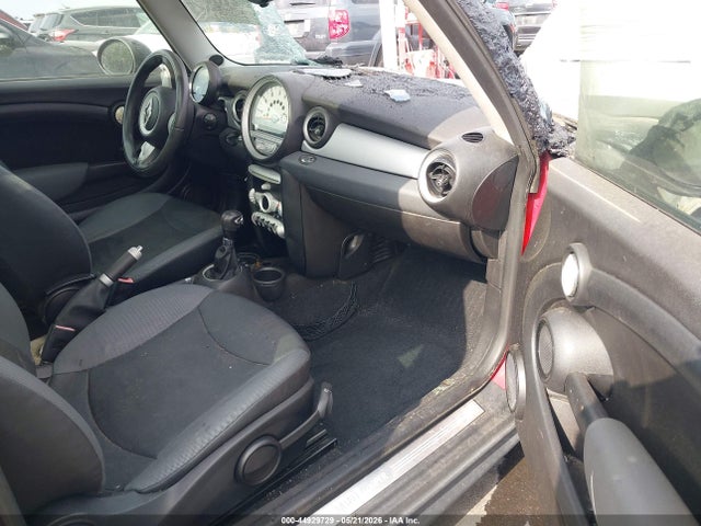 2008 Mini Cooper მანქანა იყიდება აუქციონზე, vin: WMWMF33538TT65143, აუქციონის ნომერი: 44929729