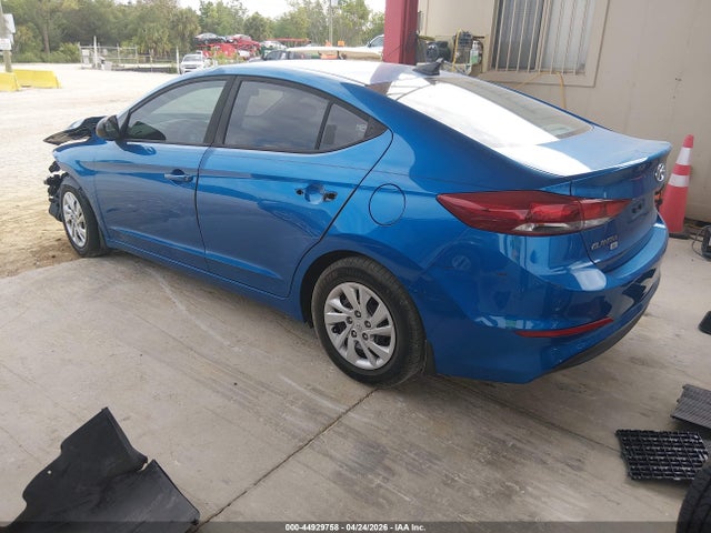 44929758 :رقم المزاد ، 5NPD74LF5HH174939 vin ، 2017 Hyundai Elantra Se مزاد بيع