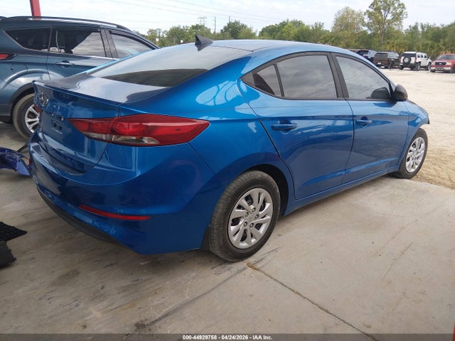 44929758 :رقم المزاد ، 5NPD74LF5HH174939 vin ، 2017 Hyundai Elantra Se مزاد بيع
