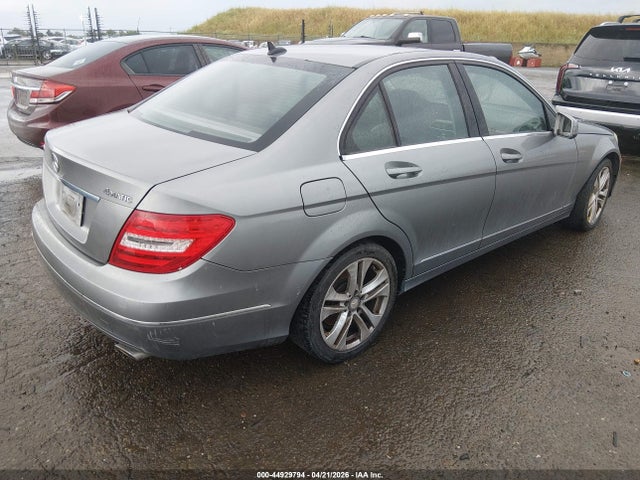 44929794 :رقم المزاد ، WDDGF8BBXCR198229 vin ، 2012 Mercedes-benz C 300 Luxury 4matic مزاد بيع