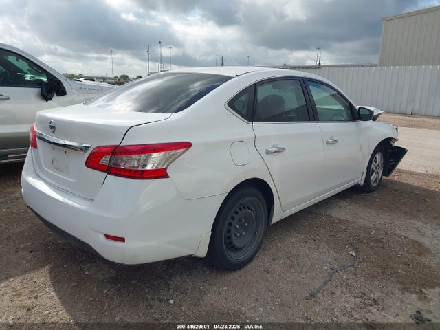 Продажа на аукционе авто 2015 Nissan Sentra S, vin: 3N1AB7APXFY298660, номер лота: 44929801