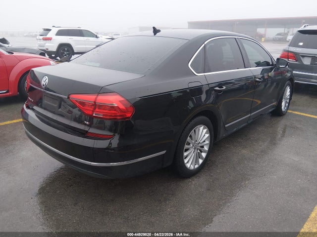 44929820 :رقم المزاد ، 1VWBS7A3XGC052794 vin ، 2016 Volkswagen Passat 1.8t Se مزاد بيع