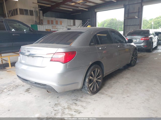 Продажа на аукционе авто 2013 Chrysler 200 Touring, vin: 1C3CCBBG4DN716889, номер лота: 44929823