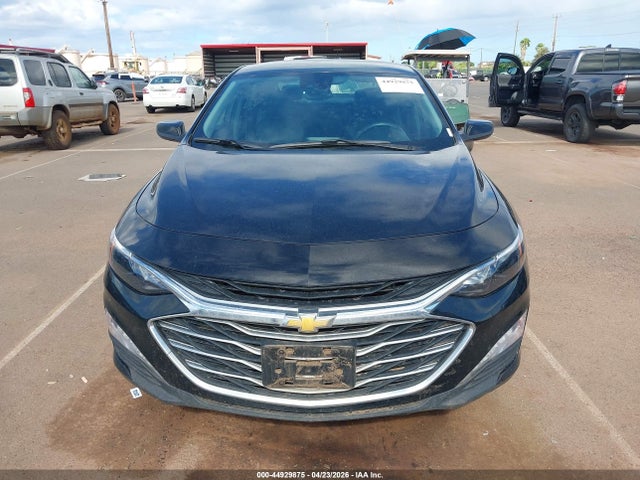 1G1ZD5ST6NF146853 Chevrolet Malibu Fwd Lt