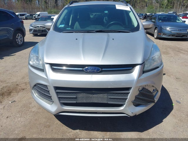 1FMCU9G94GUC84967 Ford ESCAPE SE