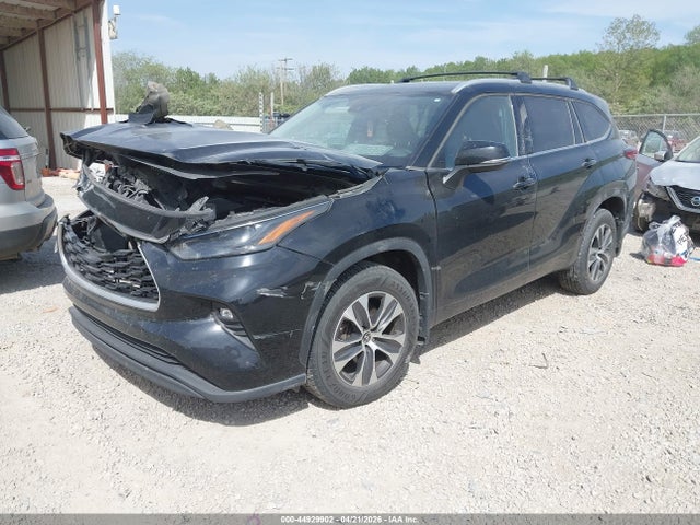 2022 Toyota Highlander Xle მანქანა იყიდება აუქციონზე, vin: 5TDHZRBHXNS587599, აუქციონის ნომერი: 44929902
