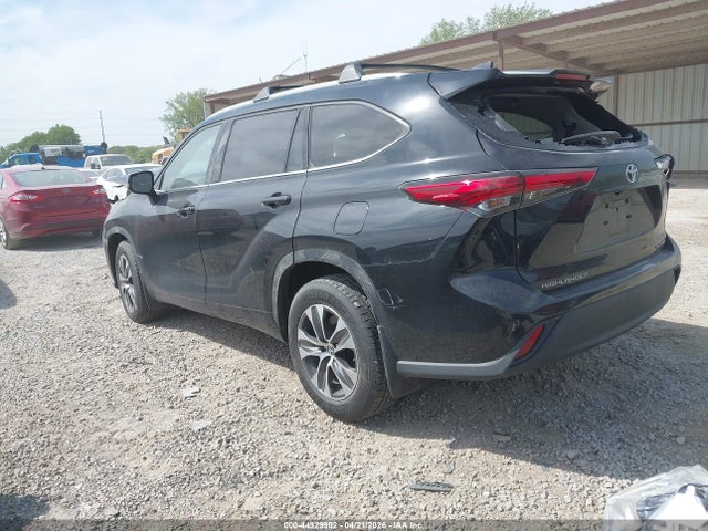 2022 Toyota Highlander Xle მანქანა იყიდება აუქციონზე, vin: 5TDHZRBHXNS587599, აუქციონის ნომერი: 44929902