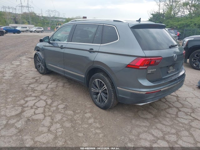 Продаж на аукціоні авто 2018 Volkswagen Tiguan 2.0t Se/2.0t Sel, vin: 3VV2B7AX6JM177997, номер лоту: 44929906