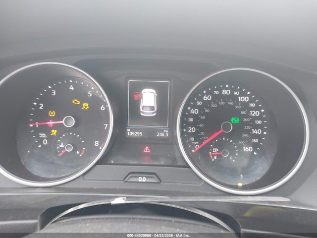 Продаж на аукціоні авто 2018 Volkswagen Tiguan 2.0t Se/2.0t Sel, vin: 3VV2B7AX6JM177997, номер лоту: 44929906
