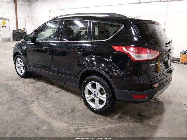 44929923 :رقم المزاد ، 1FMCU9GX3GUA88114 vin ، 2016 Ford Escape Se مزاد بيع