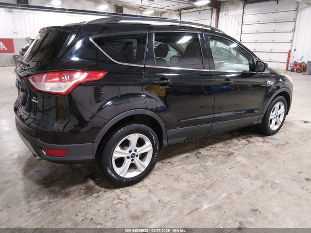44929923 :رقم المزاد ، 1FMCU9GX3GUA88114 vin ، 2016 Ford Escape Se مزاد بيع