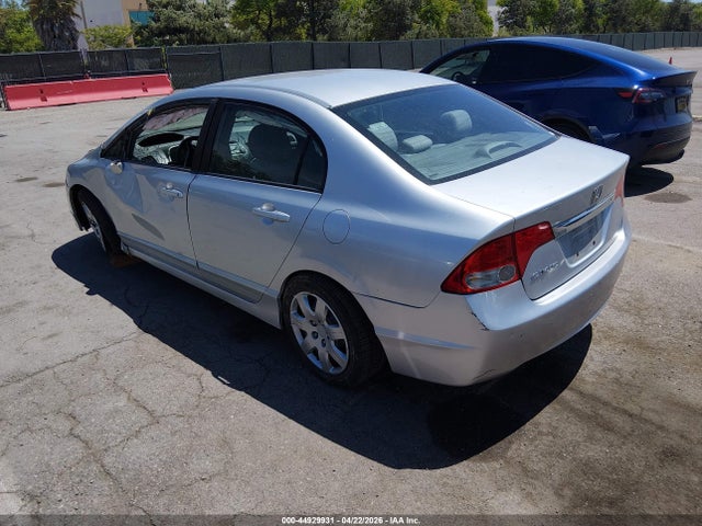 44929931 :رقم المزاد ، 2HGFA1F50BH512809 vin ، 2011 Honda Civic Lx مزاد بيع
