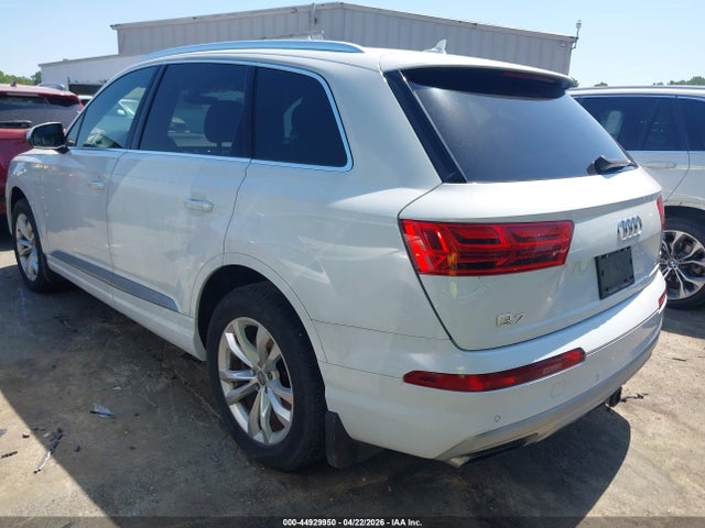 Продажа на аукционе авто 2017 Audi Q7 3.0t Premium, vin: WA1LAAF70HD036287, номер лота: 44929950