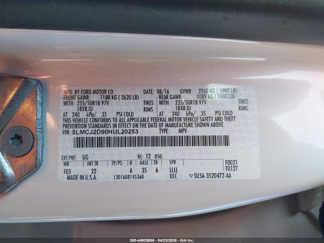 Lincoln MKC SELECT 2017 5LMCJ2D90HUL20253 Image 9