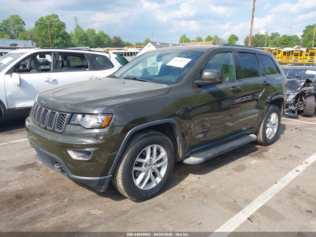 44930002 :رقم المزاد ، 1C4RJFAG3GC495385 vin ، 2016 Jeep Grand Cherokee 75th Anniversary مزاد بيع
