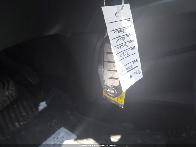 5N1AT2MV0LC748758 Nissan Rogue Sv Intelligent Awd