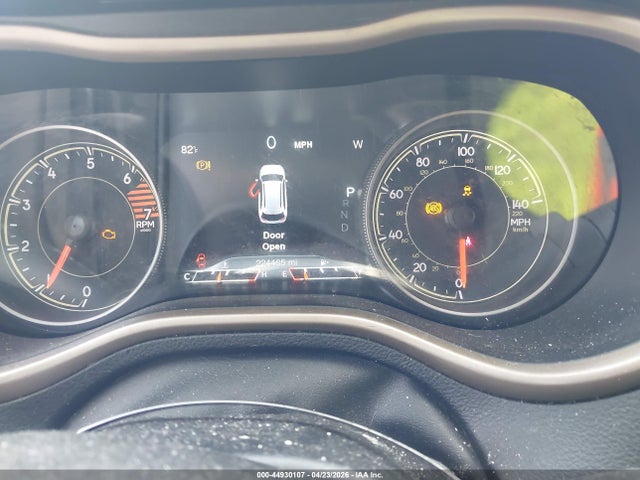 Продажа на аукционе авто 2017 Jeep Cherokee Limited 4x4, vin: 1C4PJMDB3HW563096, номер лота: 44930107