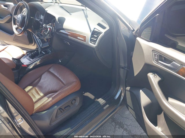 2012 Audi Q5 2.0t Premium მანქანა იყიდება აუქციონზე, vin: WA1CFAFP2CA036688, აუქციონის ნომერი: 44930165