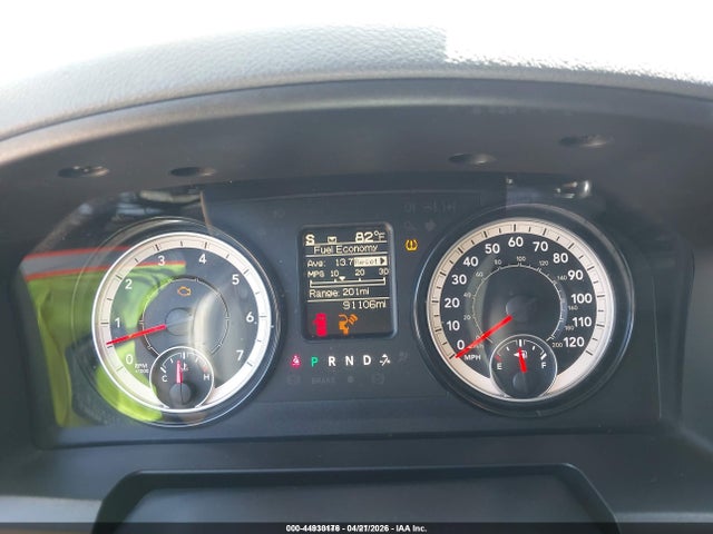 Aukcja sprzedaży 2018 Ram 1500 Tradesman  4x4 5'7 Box, vin: 1C6RR7KT1JS300575, numer aukcji: 44930176
