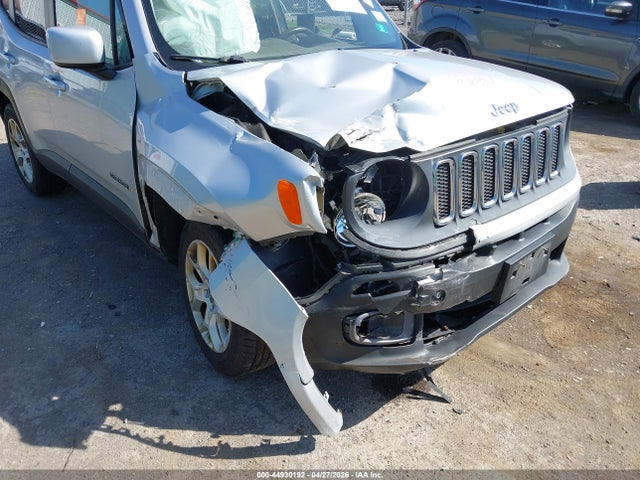 44930192 :رقم المزاد ، ZACCJBBT5FPC10867 vin ، 2015 Jeep Renegade Latitude مزاد بيع