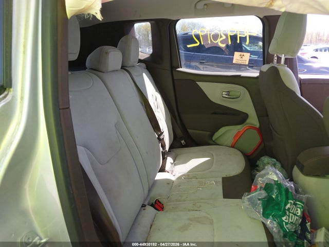 44930192 :رقم المزاد ، ZACCJBBT5FPC10867 vin ، 2015 Jeep Renegade Latitude مزاد بيع