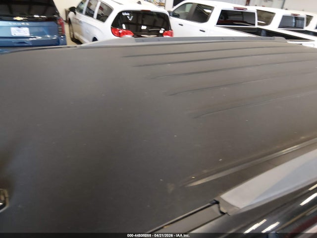1GNSKAECXHR311896 Chevrolet Tahoe Ls