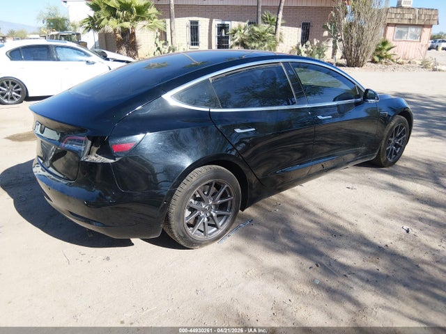 Продаж на аукціоні авто 2018 Tesla Model 3 Long Range/mid Range, vin: 5YJ3E1EA4JF156647, номер лоту: 44930261