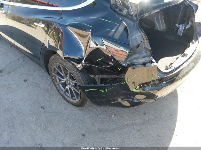 Продаж на аукціоні авто 2018 Tesla Model 3 Long Range/mid Range, vin: 5YJ3E1EA4JF156647, номер лоту: 44930261