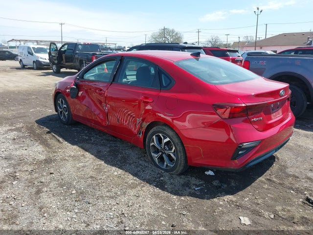 2019 Kia Forte Lxs მანქანა იყიდება აუქციონზე, vin: 3KPF24AD5KE038038, აუქციონის ნომერი: 44930267