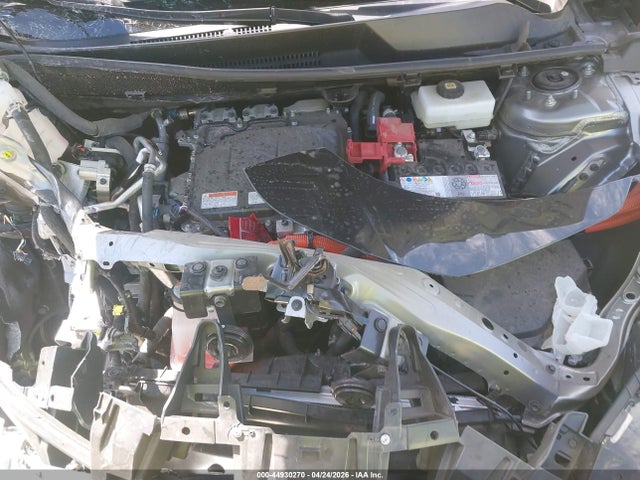 Toyota BZ4X XLE 2024 JTMAAAAA2RA033524 Image 10