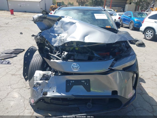 Toyota BZ4X XLE 2024 JTMAAAAA2RA033524 Image 13