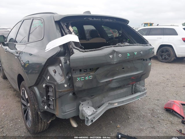 Продаж на аукціоні авто 2026 Volvo Xc60 B5 Plus, vin: YV4M12RC9T1372522, номер лоту: 44930283