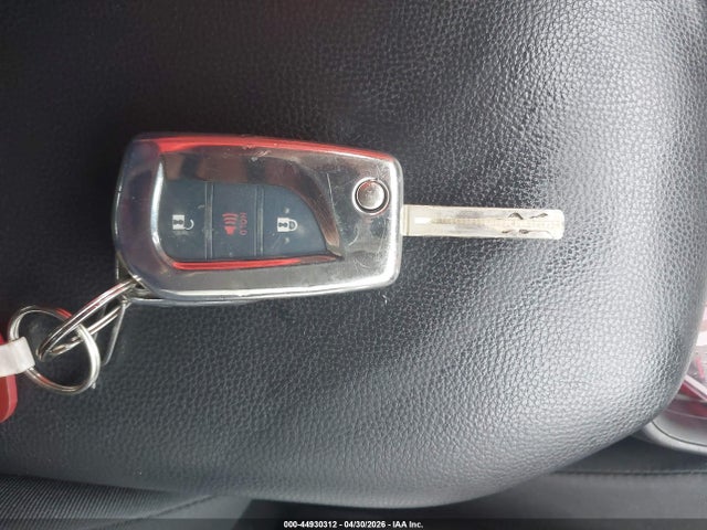 4T3LWRFV7LU009216 Toyota Rav4 Hybrid Le
