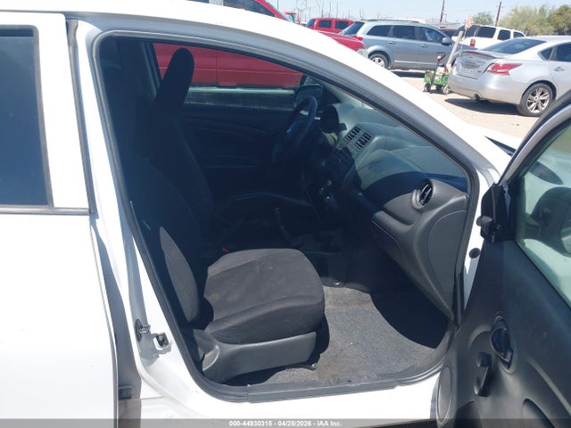 Nissan Versa 1.6 S 2014 3N1CN7AP7EL843841 Image 5