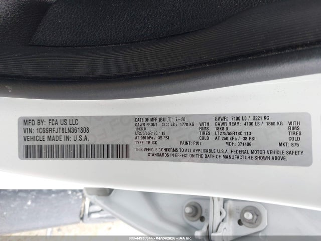 2020 Ram 1500 Laramie  4x4 5'7 Box მანქანა იყიდება აუქციონზე, vin: 1C6SRFJT8LN361808, აუქციონის ნომერი: 44930344