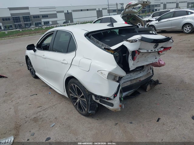 Продажа на аукционе авто 2019 Toyota Camry Se, vin: 4T1B11HK8KU170082, номер лота: 44930352