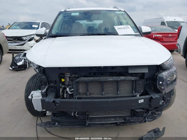 2025 Hyundai Venue Sel მანქანა იყიდება აუქციონზე, vin: KMHRC8A31SU393035, აუქციონის ნომერი: 44930355