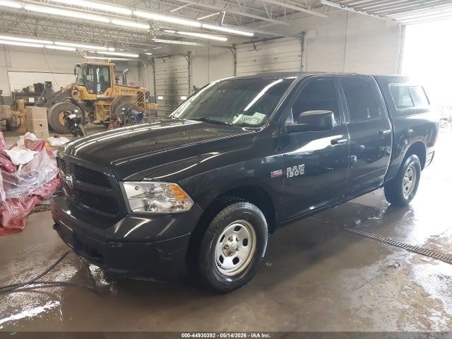 44930392 :رقم المزاد ، 1C6RR7KT4GS377210 vin ، 2016 Ram 1500 Tradesman مزاد بيع