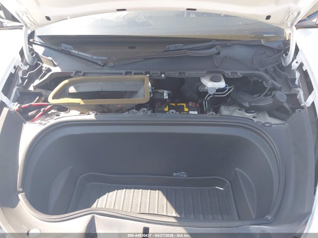 Продаж на аукціоні авто 2021 Tesla Model Y Standard Range Rear-wheel Drive, vin: 5YJYGDED2MF174998, номер лоту: 44930437