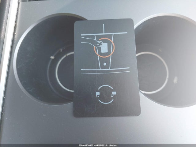 Продаж на аукціоні авто 2021 Tesla Model Y Standard Range Rear-wheel Drive, vin: 5YJYGDED2MF174998, номер лоту: 44930437