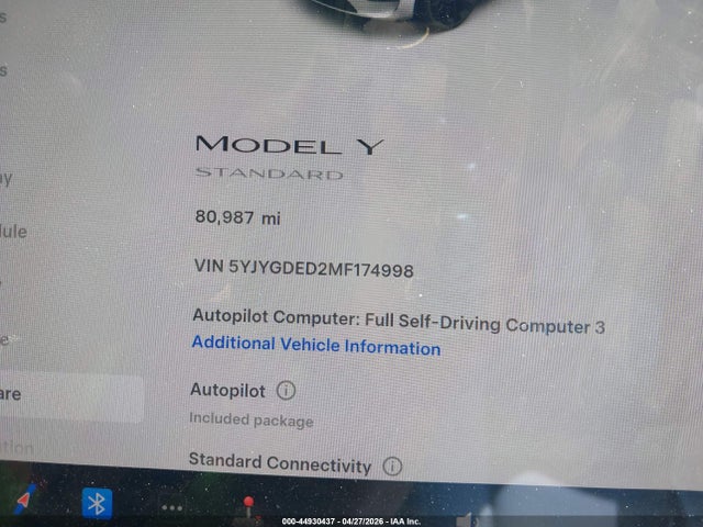Продаж на аукціоні авто 2021 Tesla Model Y Standard Range Rear-wheel Drive, vin: 5YJYGDED2MF174998, номер лоту: 44930437