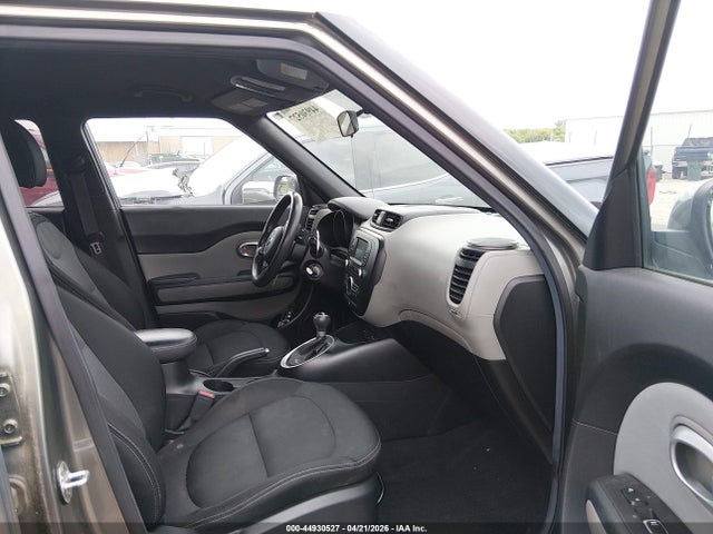 Продажа на аукционе авто 2017 Kia Soul +, vin: KNDJP3A52H7414668, номер лота: 44930527