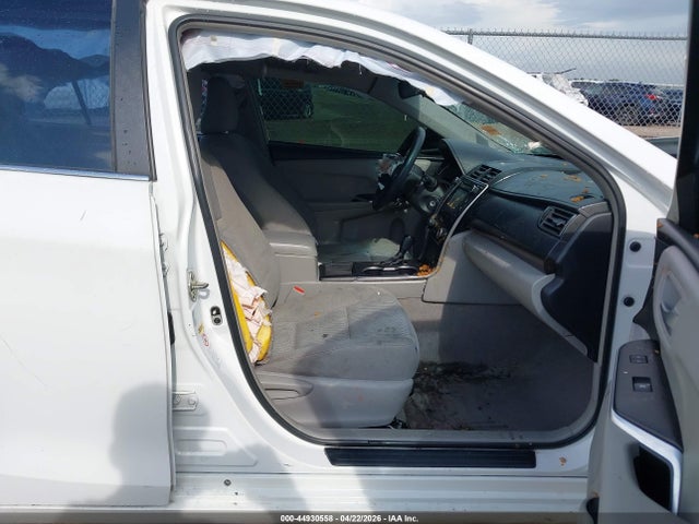 Aukcja sprzedaży 2016 Toyota Camry Le, vin: 4T4BF1FKXGR564636, numer aukcji: 44930558