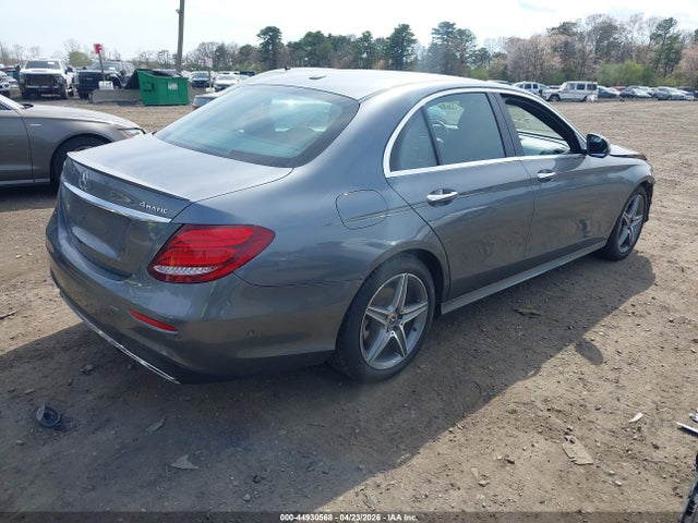 44930568 :رقم المزاد ، WDDZF4KBXJA312453 vin ، 2018 Mercedes-benz E 300 4matic مزاد بيع