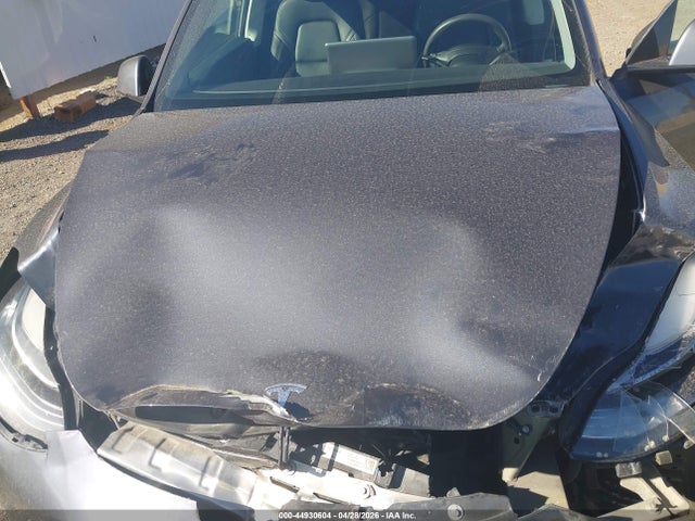 44930604 :رقم المزاد ، 5YJYGDEF2MF071968 vin ، 2021 Tesla Model Y Performance Dual Motor All-wheel Drive مزاد بيع