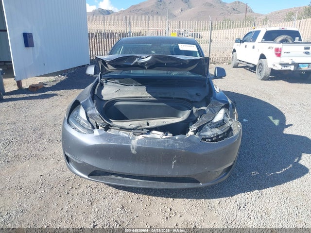 44930604 :رقم المزاد ، 5YJYGDEF2MF071968 vin ، 2021 Tesla Model Y Performance Dual Motor All-wheel Drive مزاد بيع