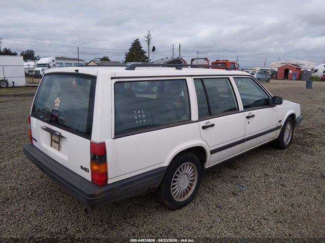 1994 Volvo 940 მანქანა იყიდება აუქციონზე, vin: YV1JW8314R1120147, აუქციონის ნომერი: 44930606